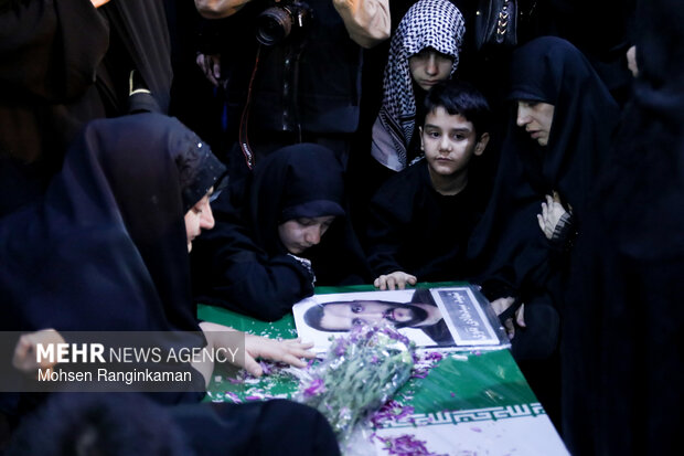 وداع با پیکر شهدای حملات صهیونی-آمریکایی