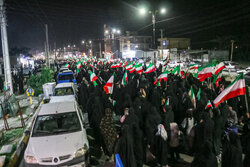 موج چهل و نهم حضور حماسی مردم هشتبندی هرمزگان در خیابان