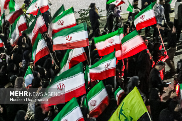 اجتماع حماسی مردم بندرعباس در حمایت از نظام اسلامی و رهبر معظم انقلاب