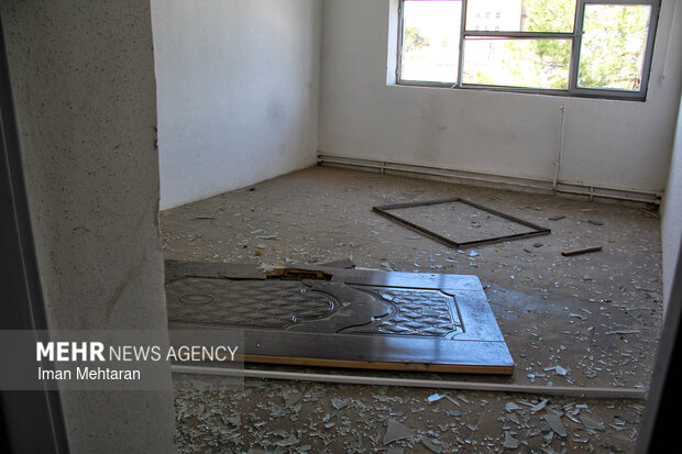 خسارت حمله صهیونیستی-آمریکایی به یک دبیرستان پسرانه در کرمانشاه