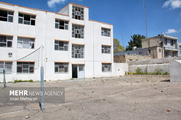 خسارت حمله صهیونیستی-آمریکایی به یک دبیرستان پسرانه در کرمانشاه