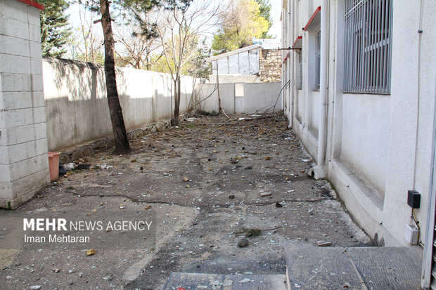 خسارت حمله صهیونیستی-آمریکایی به یک دبیرستان پسرانه در کرمانشاه