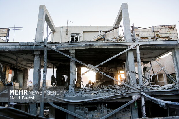 تجاوز آمریکایی- صهیونی به منطقه مسکونی در قم