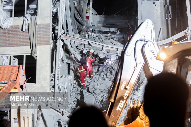 تجاوز آمریکایی- صهیونی به منطقه مسکونی در قم