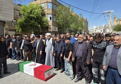 تصاویری از تشییع شهید فهیمه ملایی در گلستان