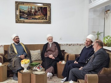 نماینده ولی‌فقیه کردستان: روحانیون در خدمت به مردم نقش‌آفرین هستند