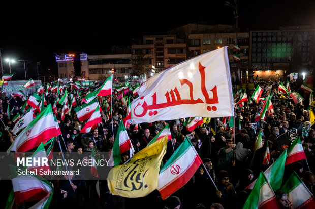 اجتماع حمایت از رزمندگان در مقابله با دشمن آمریکایی - صهیونی