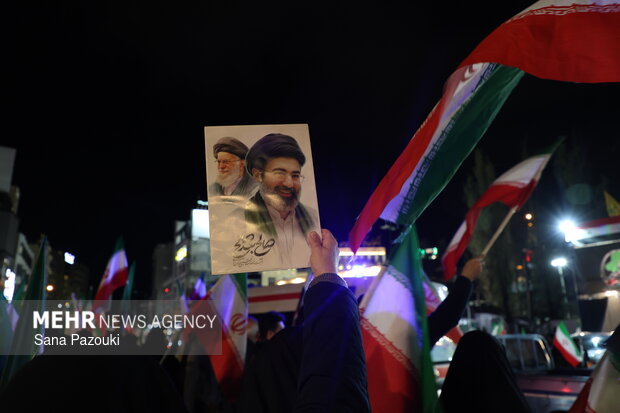 Tehraners denounce US-Israeli aggression against Iran
