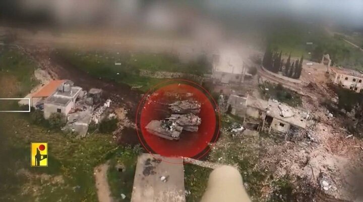 حزب‌الله کے حملوں میں اسرائیلی فوج کے ٹینک اور بکتر بند گاڑیاں تباہ