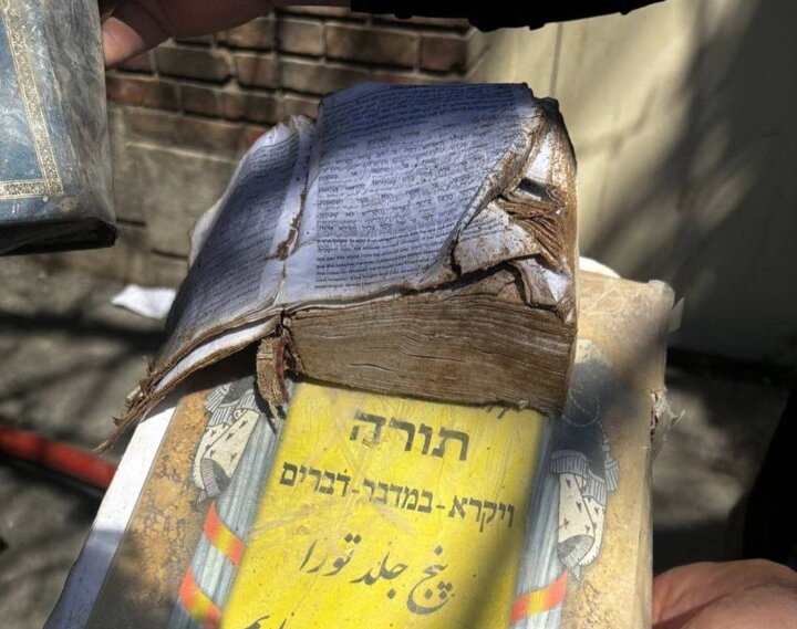 کەنیسەی جوولەکەکانی ئێران خاپوور کرا