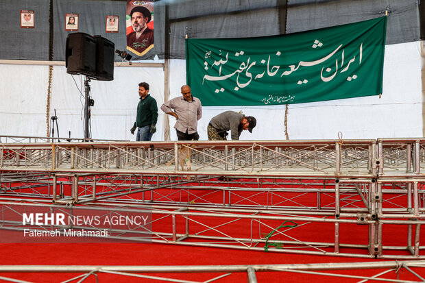 خيمه هنر در ميدان شهداى هفتم تير