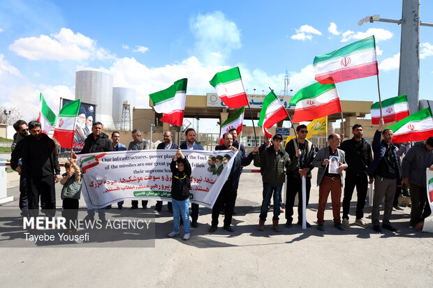 زنجیره انسانی در محکومیت تهدید زیرساخت های انرژی در همدان