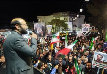 میدان داری مردم بردسکن در شب سی و هشتم