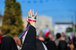 تداوم حضور شبانه مشگین‌شهری ها در میادین شهر