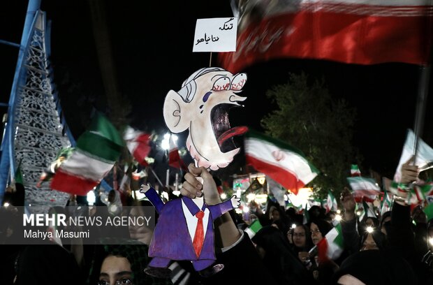 تجمع اجتماعات شبانه در ورامین