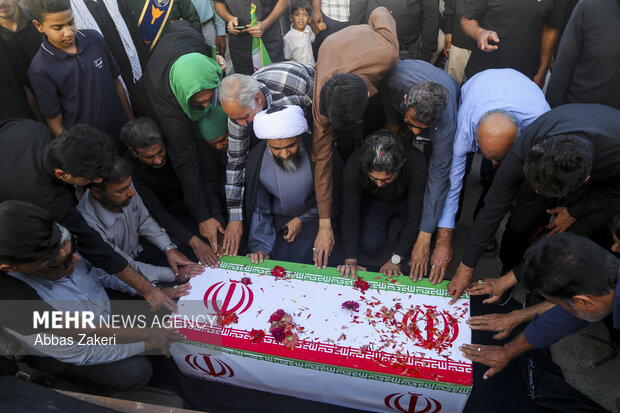 تشییع «شهید سلیم سلیمی» در شهر خرامه