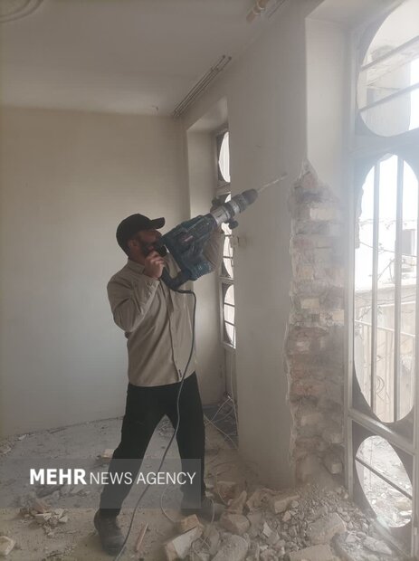 حضور جهادی دانشجویان در آواربرداری مناطق آسیب‌دیده دورود