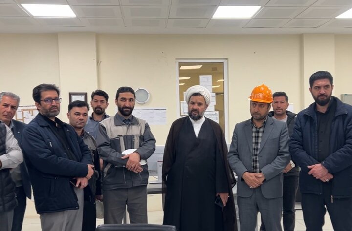 اراده ملت ایران در مسیر پیشرفت و خوداتکایی خدشه‌دار نخواهد شد