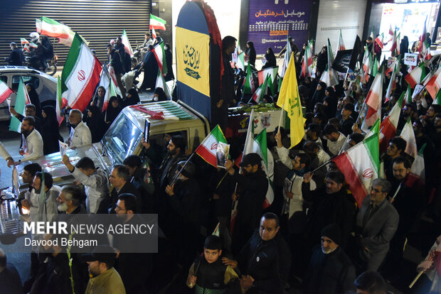 تشییع پیکر مطهر شهید حسین عشقی در مشهد