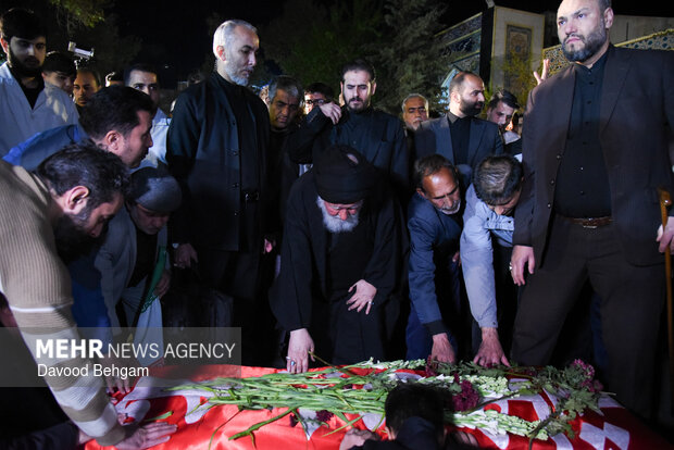 تشییع پیکر مطهر شهید حسین عشقی در مشهد