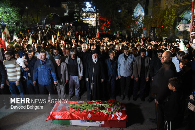 تشییع پیکر مطهر شهید حسین عشقی در مشهد