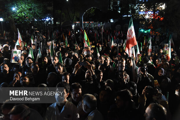 تشییع پیکر مطهر شهید حسین عشقی در مشهد