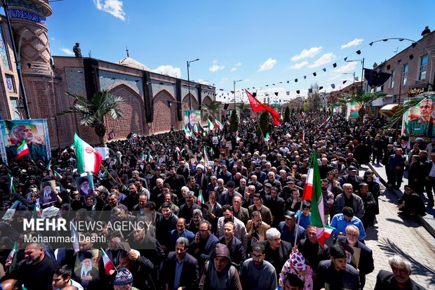 اجتماع بزرگ اربعین رهبر شهید انقلاب در اردبیل