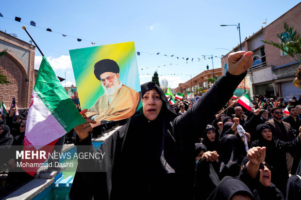 اجتماع بزرگ اربعین رهبر شهید انقلاب در اردبیل