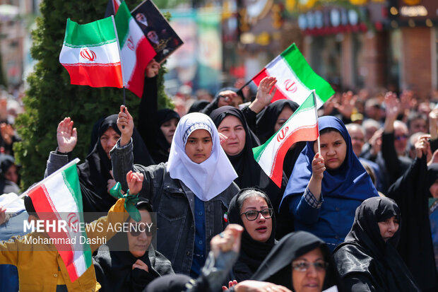 اجتماع بزرگ اربعین رهبر شهید انقلاب در اردبیل