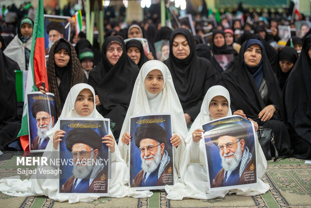 مراسم چهلم امام شهید در همدان