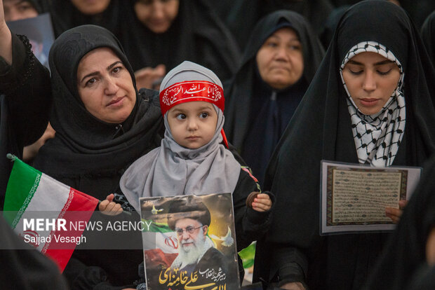 مراسم چهلم امام شهید در همدان