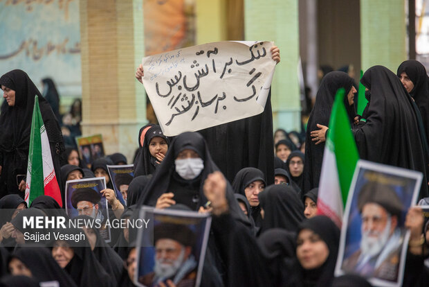 مراسم چهلم امام شهید در همدان