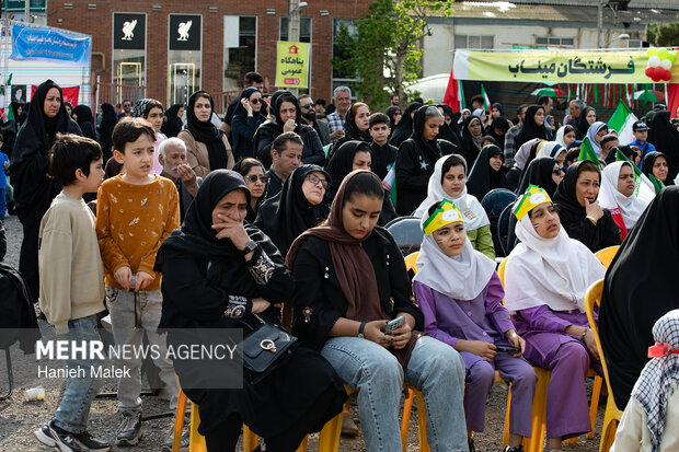 گرامیداشت شهدای مدرسه میناب در گرگان