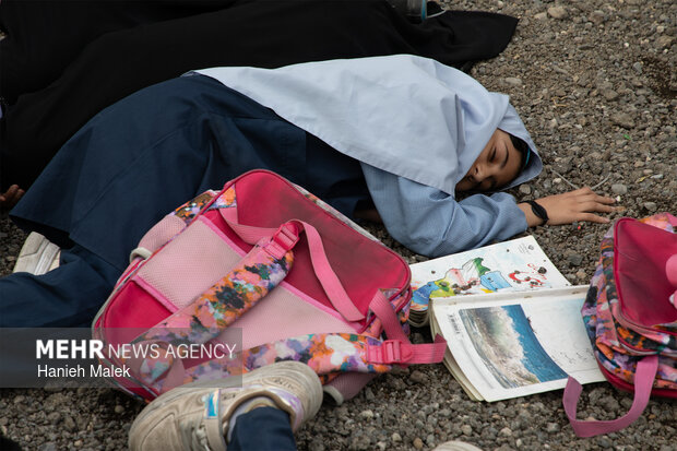 روز دختر و جای خالی لبخندهای میناب