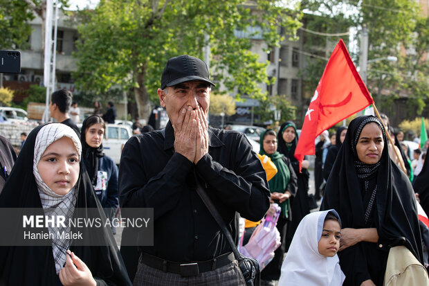 گرامیداشت شهدای مدرسه میناب در گرگان