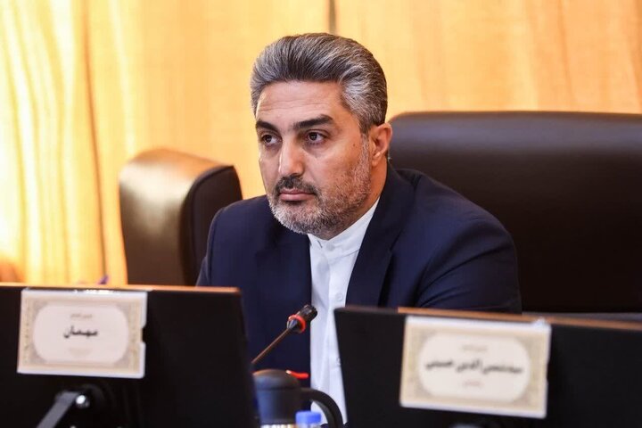 ممکان:امکان بهره مندی از ظرفیت تنگه هرمز دریک کمیسیون مشترک بررسی شود 