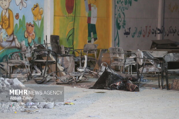 مدرسه شجره طیبه میناب سند جنایت آمریکا