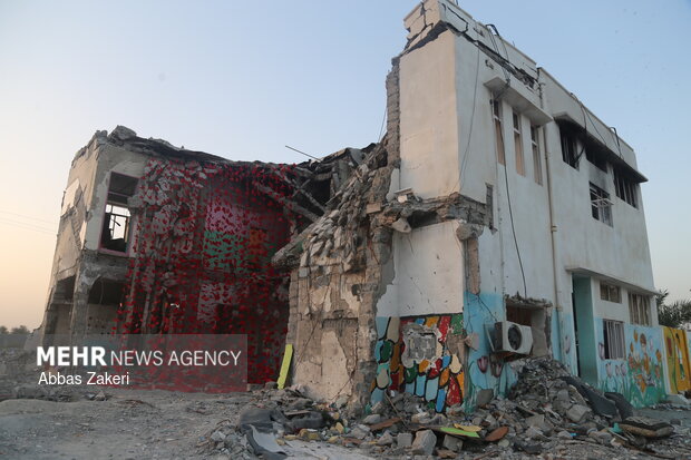 مدرسه شجره طیبه میناب سند جنایت آمریکا