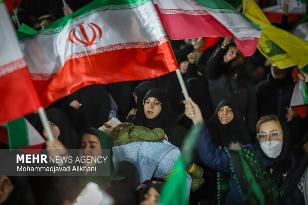 اجتماع مردمی در چهلمین شب شهادت امامِ قائدِ شهید