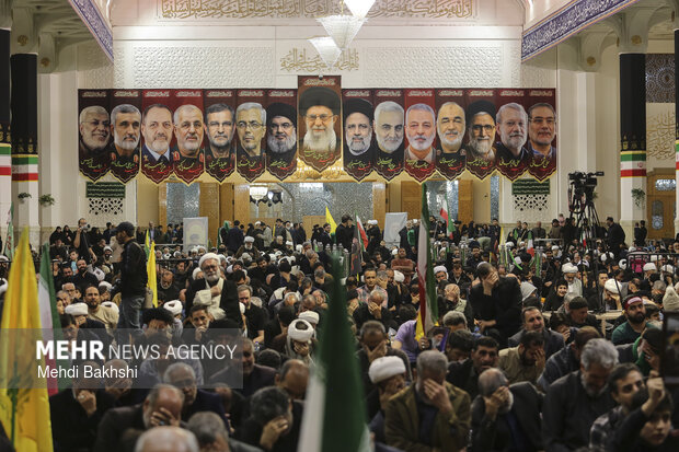 چهلم رهبر شهید در حرم حضرت معصومه(س)
