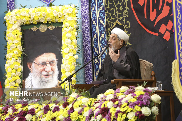 چهلم رهبر شهید در حرم حضرت معصومه(س)