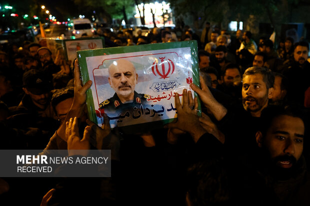 مراسم وداع با پیکر مطهر سردار رشید اسلام شهید سید یزدان میر