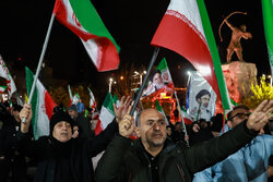 اجتماع حمایت از رزمندگان در مقابله با دشمن آمریکایی - صهیونی