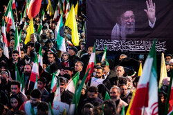 سیل خروشان سمنانی‌ها در اربعین رهبر شهید