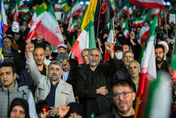 ظهور قدرت نوین جهانی؛ به ایران قوی سلام کنید