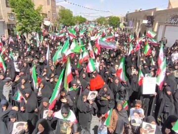 کاروان عزاداری بانوان استان یزد در چهلم رهبر شهید انقلاب