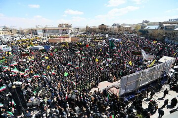 تصویر هوایی از حضور سوگواران اربعین رهبر شهید در همدان