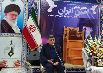 فرماندار آستانه اشرفیه: شعر مقاومت پویا، جاودان و ماندگار خواهد شد