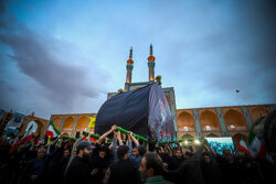 اجتماع و نخل برداری یزدی ها در اربعین شهادت قائد امت