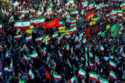 اجتماع به عشق وطن در همدان